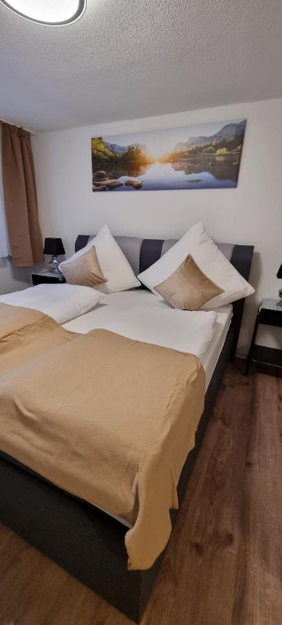 טריברג Waterfalls Apartment 3 מראה חיצוני תמונה